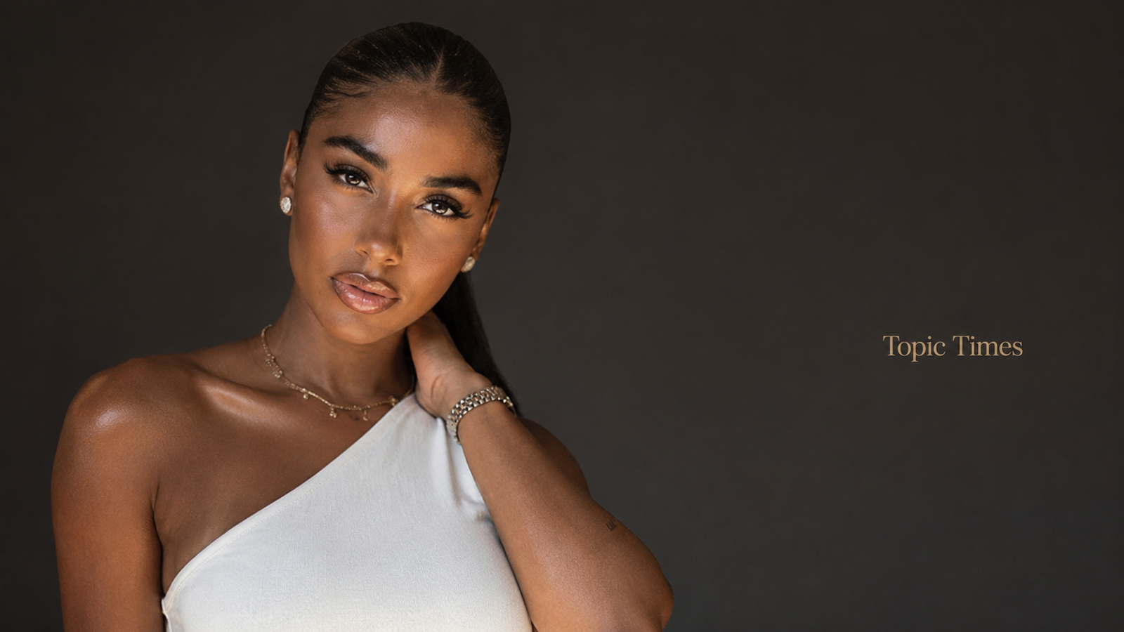 mya mills ethnicity​